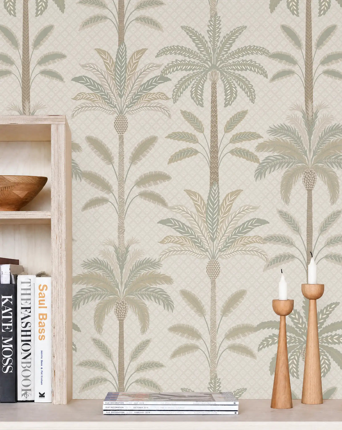 Solana Soft Green Palm | Tropical Leaf Wallpaper - Esselle Home