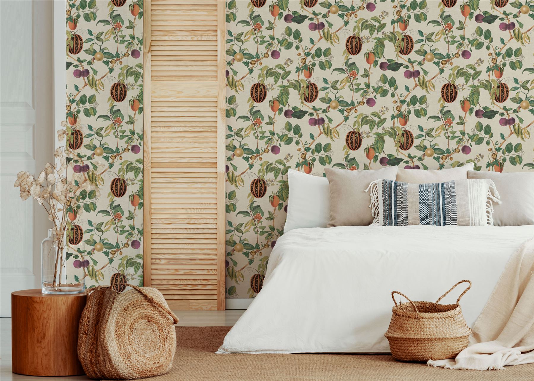 Tropic House Parchment/Green Wallpaper