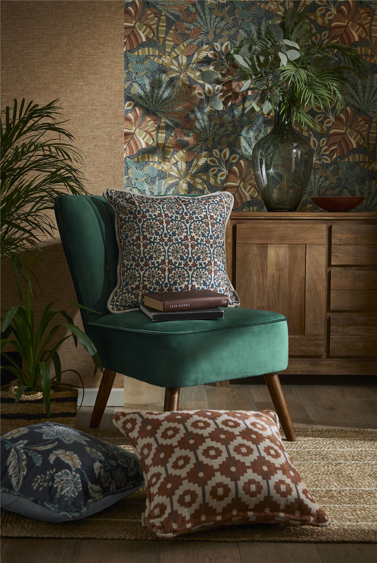 Kashmir Jacobean Navy/Teal Cushion