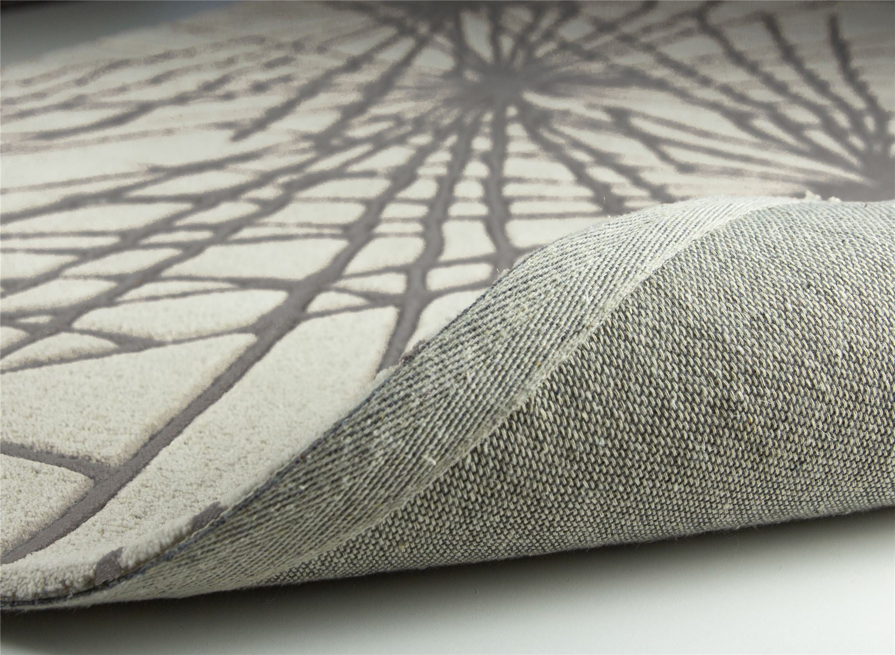 Aura Starburst Natural / Charcoal Rug