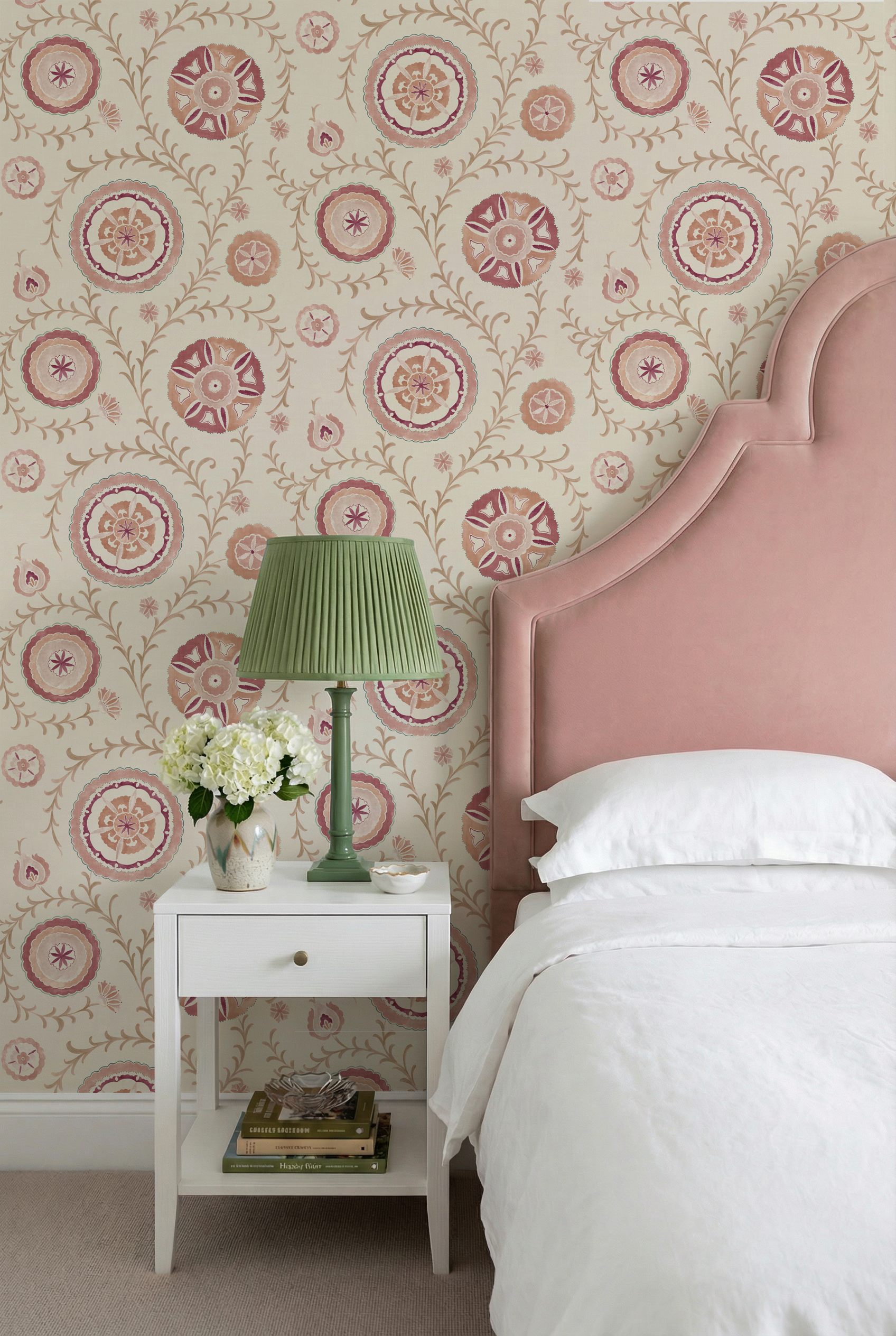 Nahlia Trail Warm Spice Wallpaper