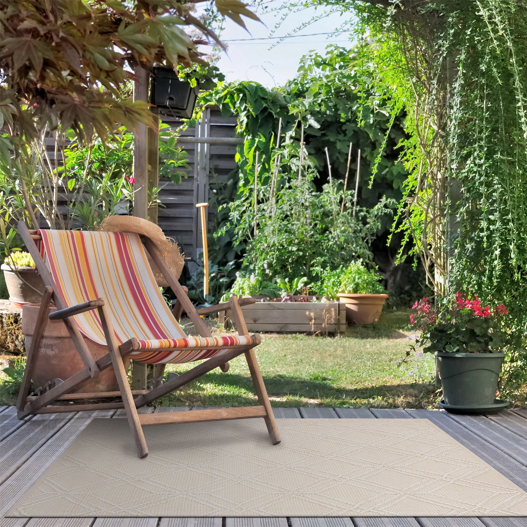 Blenheim Diamond 100% Pet 120x170cm Cream Rug