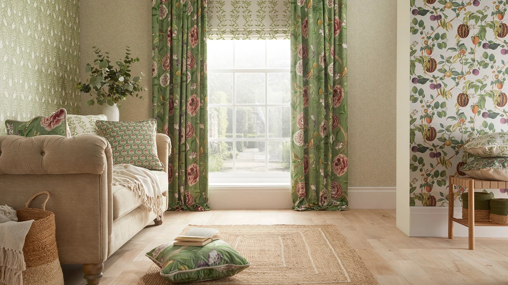 English Glasshouse - Esselle Home