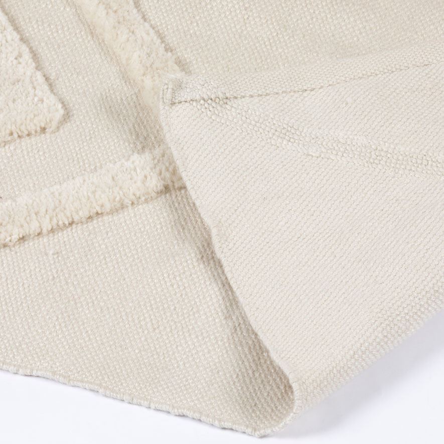 Windsor Geo Tufted Cream Rug 160x230cm (Bale 237)