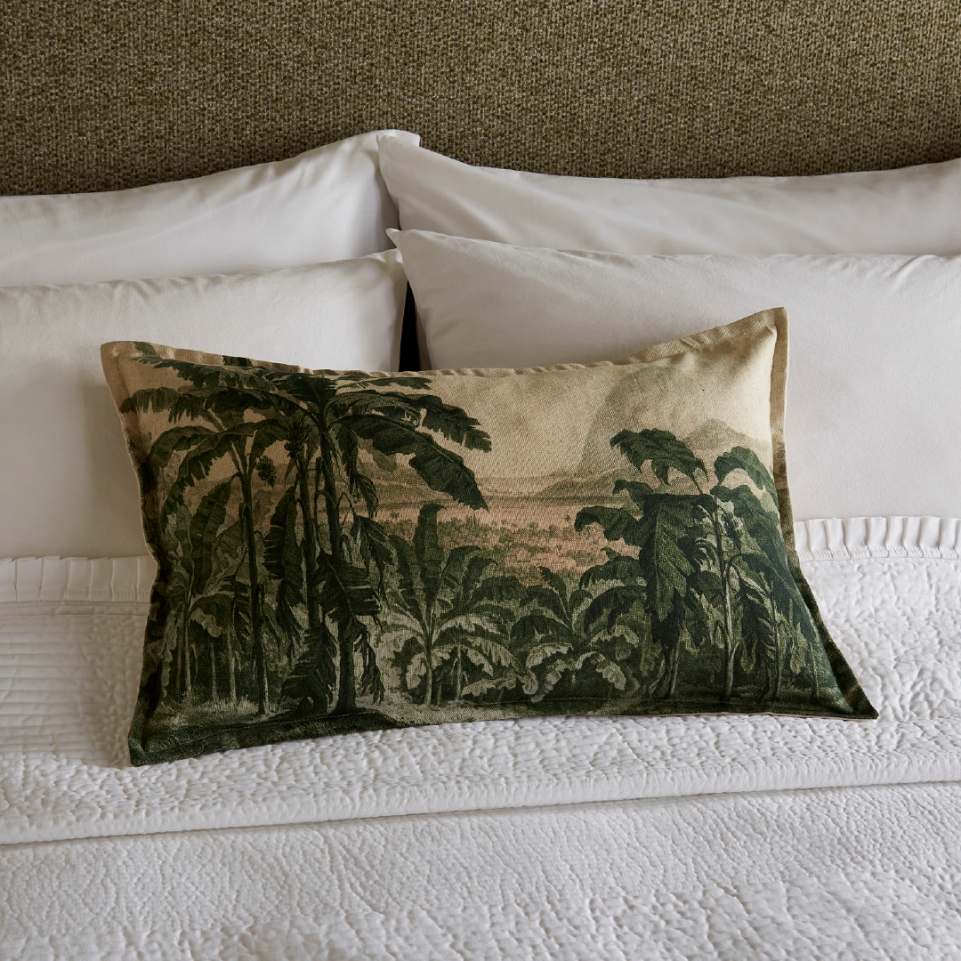 Avena Green cushion