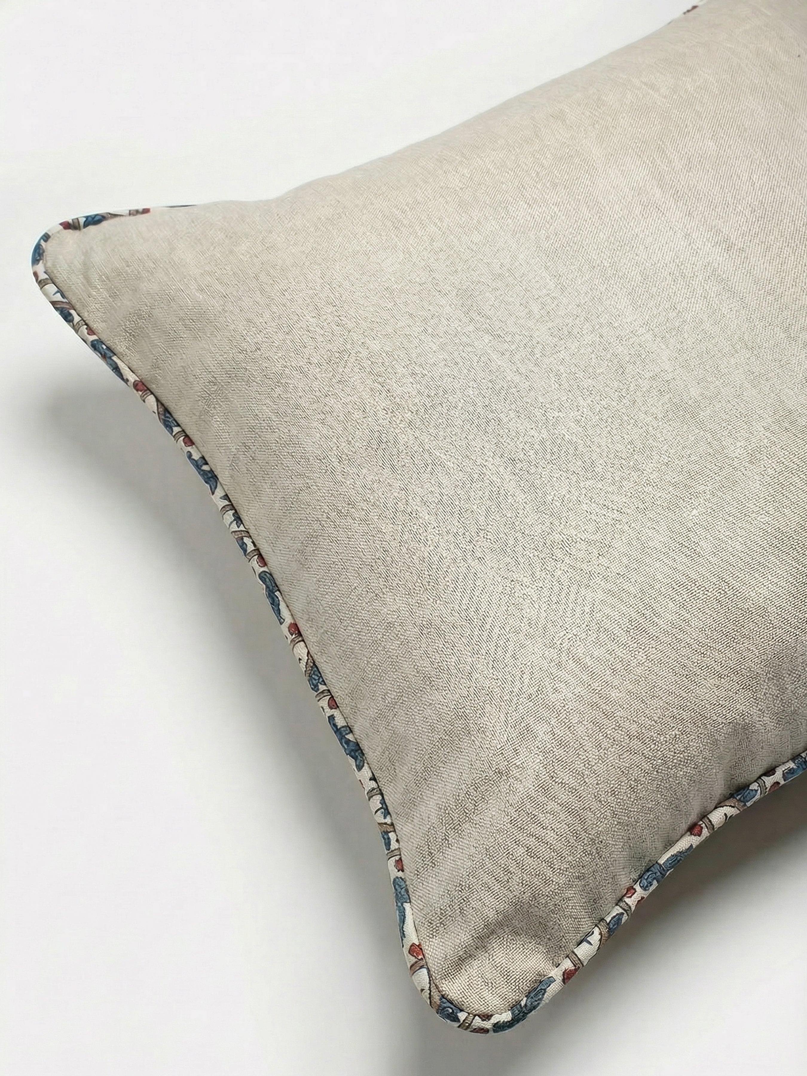 Eden Plain/Veda Oyster Cushion - Esselle Home